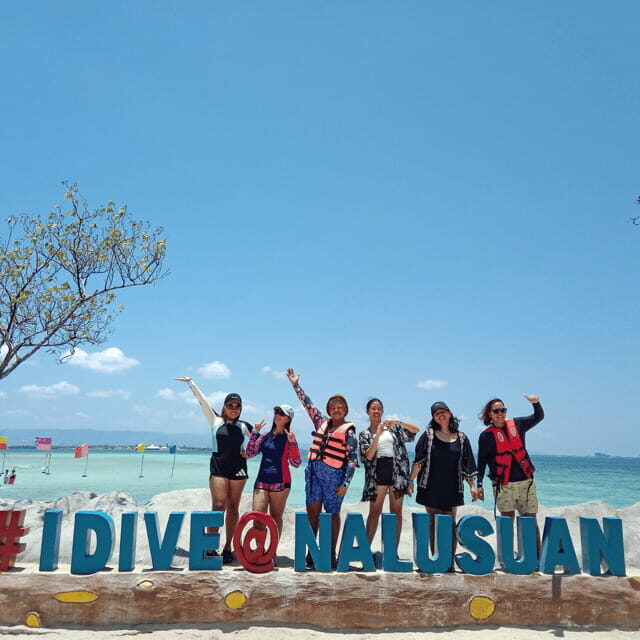 3 Islands Hopping at Gilutungan, Caohagan, Nalusuan + Lunch - Caohagan Island: white sand time without the sand-in-everything problem