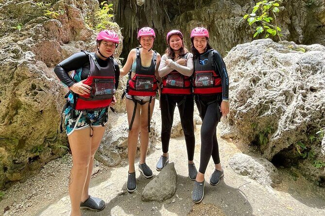 4 Hour Canyoneering Adventure at Kawasan Falls with Lunch - Safety briefing and protective gear: part of the experience, not a speed bump