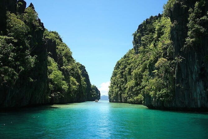 4-hour Private Van Rental in Puerto Princesa - Price and Value: When $150 for Up to 10 Makes Sense