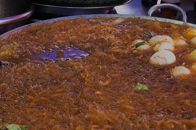 Authentic Manila Chinatown Food Tour Exploration - Chinatown food, planned for Manila’s traffic reality
