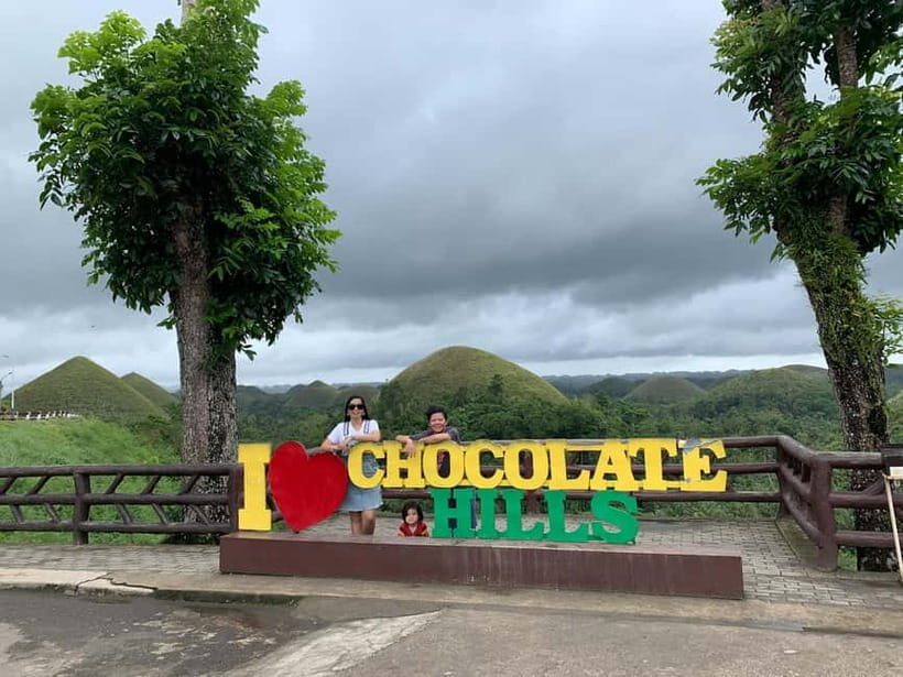 Bohol: Chocolate Hills, Tarsier, and Loboc River Tour - Tarsier Sanctuary Visit: Quiet Wildlife Time Without the Rush