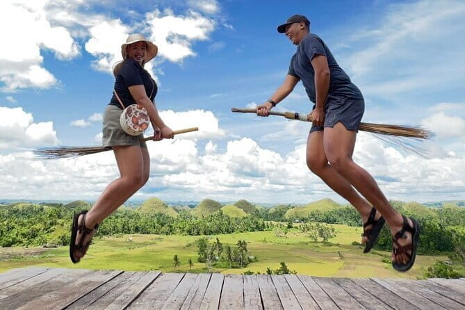 Bohol: Chocolate Hills, Tarsiers, & Loboc River Private Tour - Key Points You’ll Care About
