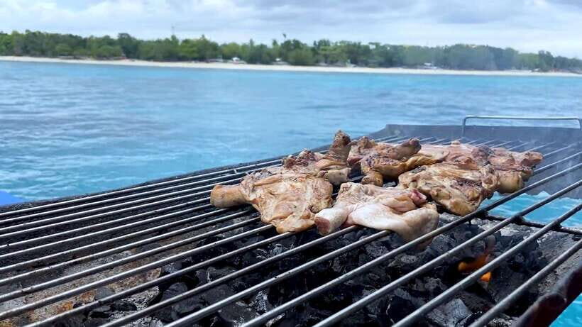 Bohol: Dolphin Watching & Snorkeling at Balicasag Island - The dawn dolphin watch near Balicasag (what you’re really paying for)
