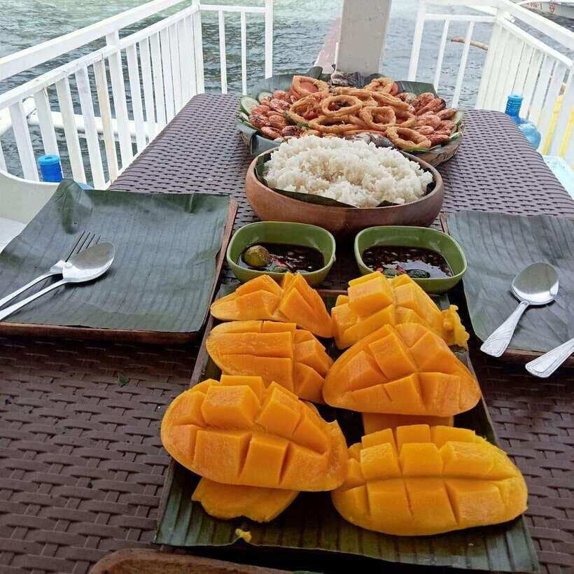 Bohol PREMIUM PAMILACAN Island Tour - Lunch on the island: included, local, and actually satisfying