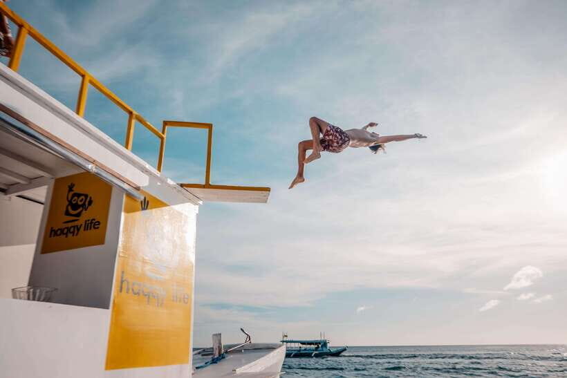 Boracay: Island Hopping & Cliff Jumping by Haqqy Life - Beach stop on weather mode: Puka Shell or Balinghai