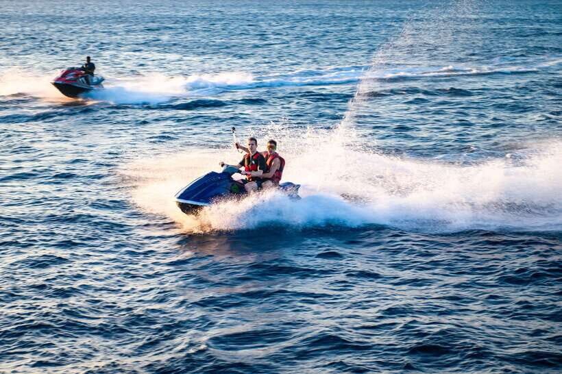 Boracay: Jet Ski Experience - The Crew Warm-Up: How They Teach You to Control the Jet Ski