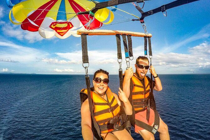 Boracay Parasailing Experience - Entering the Action: Boat Pull, Safety Checks, and What to Watch For