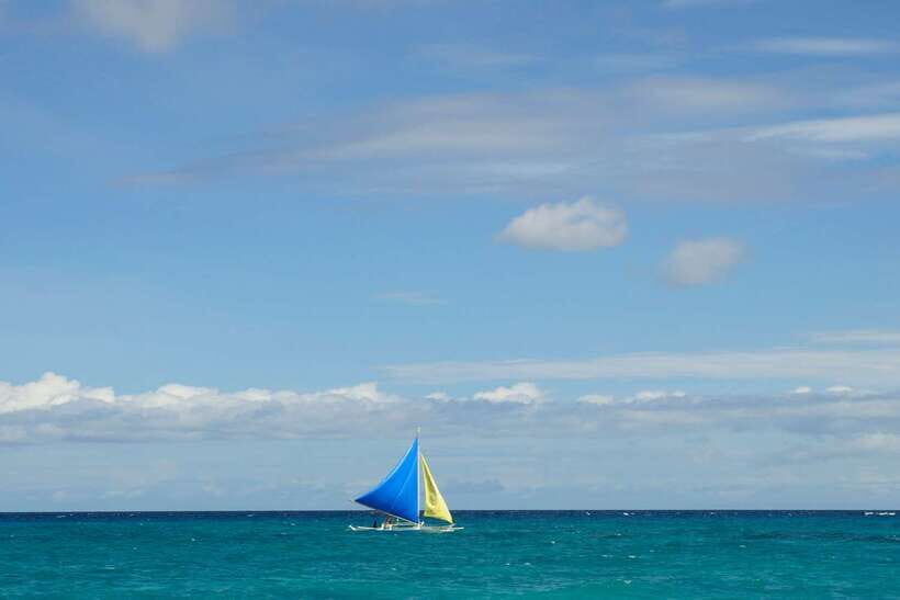 Boracay: Private Traditional Bamboo Boat Sailing Tour - Key things that make this tour worth your time