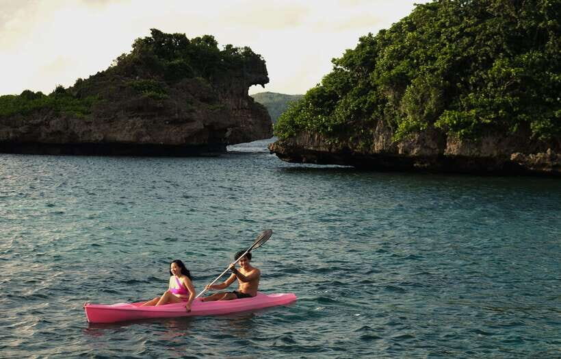 Boracay: Sunset Cruise with Water Activities - White Beach Outbound to the Sunset Horizon: Why Watching From Water Works