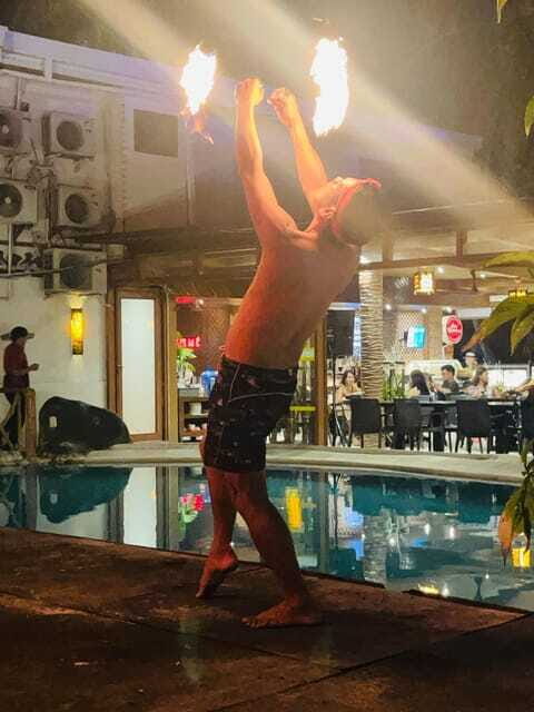 Borocay: Fire Dancing Show at Red Coconut Beach Hotel - Seating Reality: Tables, Visibility, and What to Expect