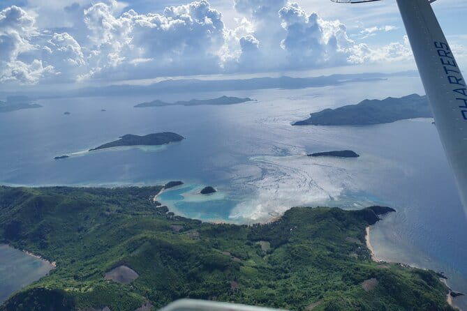 Busuanga Scenic Seaplane Flight 30 Minutes - What this 30-minute seaplane over Busuanga really means