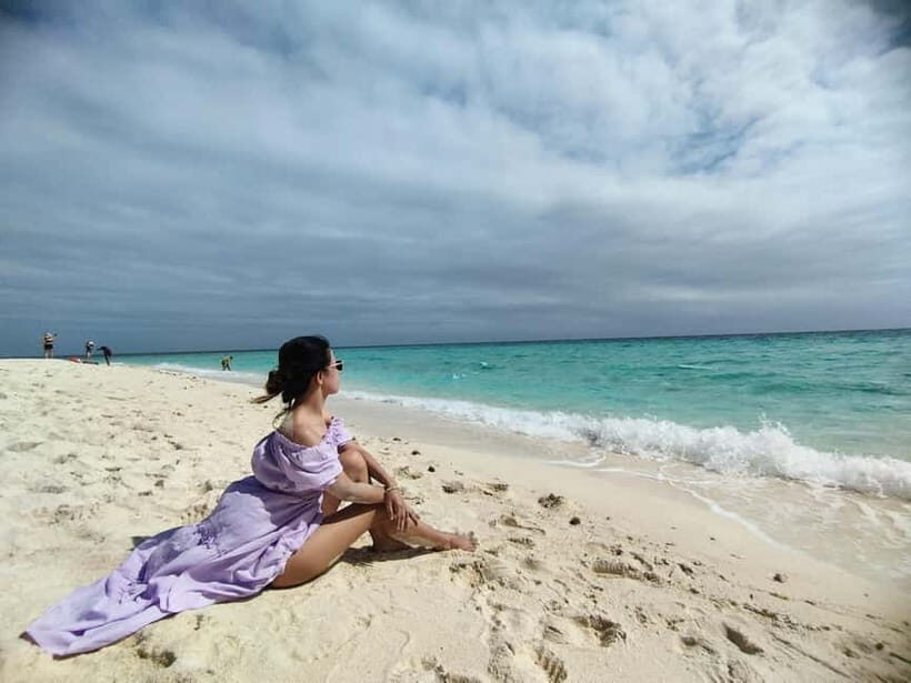 Camiguin: White Island Mantigue Island Exploration - Mantigue Island: White Sand Beach and Clear Water Time