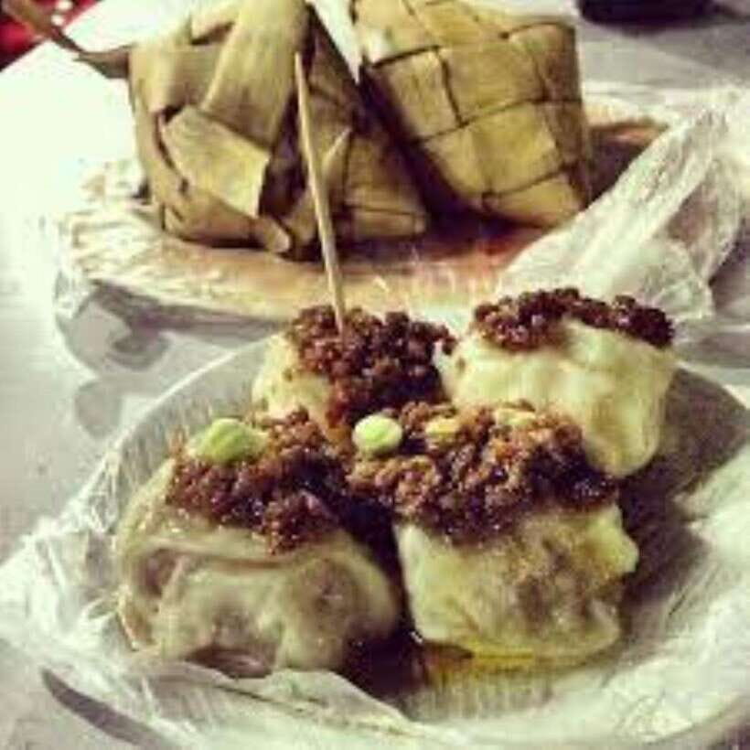 Cebu City: A Food Adventure Through City Streets - Talisay Lechon Baboy: the moment Cebu goes for the main event
