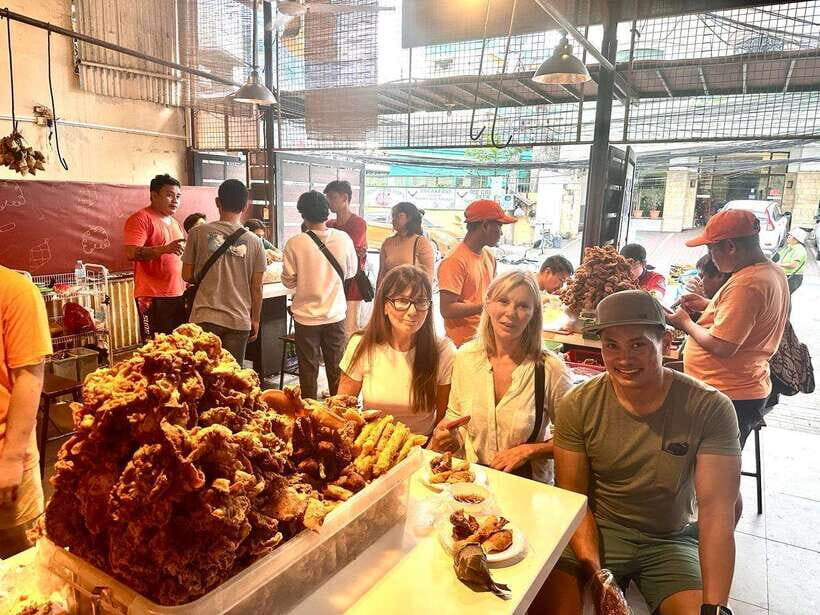Cebu City: Historical Street and Food Tour - Heritage of Cebu Monument: Metal Sculptures With Real Messaging