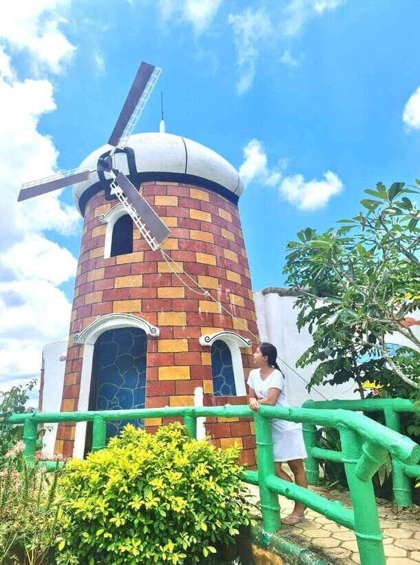 Cebu Highlands: Half-Day Escape with Optional Lunch - Pickup, timing, and why you’ll feel less stressed on the road