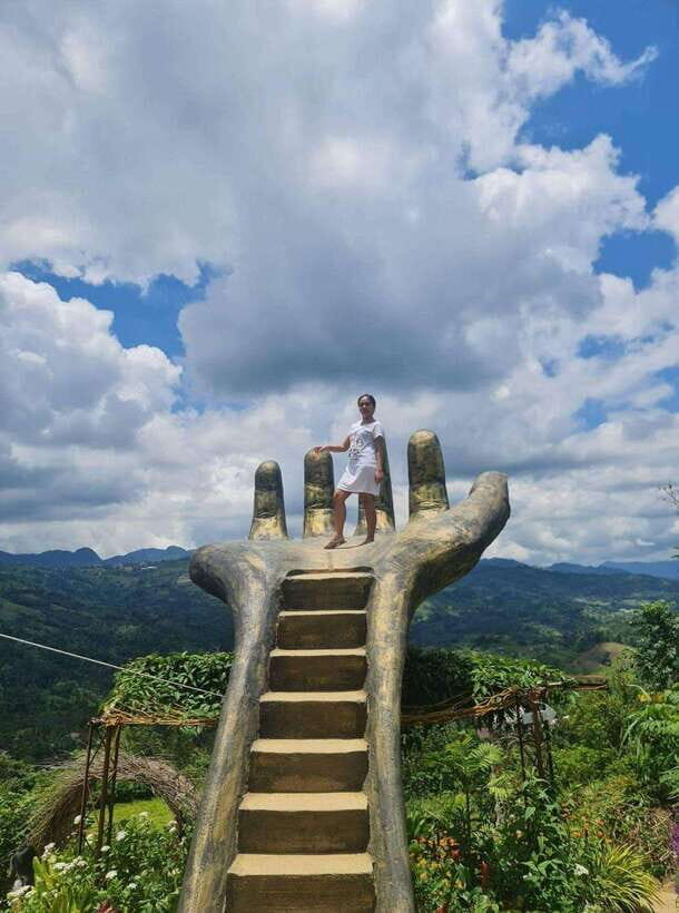 Cebu Highlands: Half-Day Escape with Optional Lunch - Optional lunch at House of Lechon or Koys Lechon: make it count