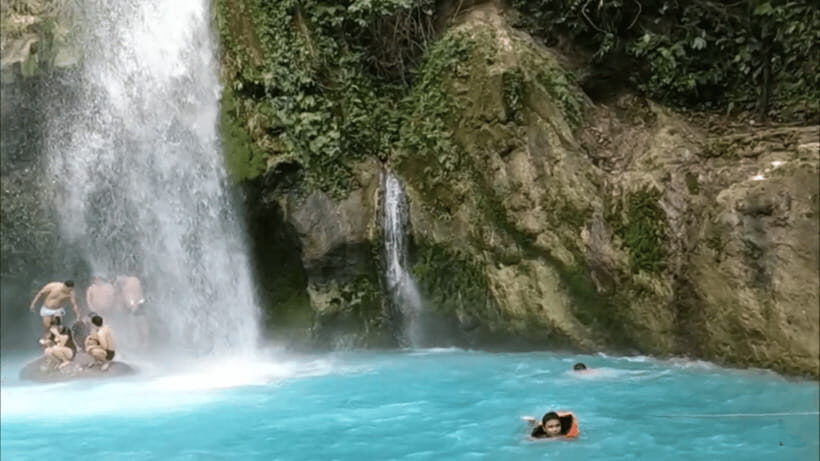 Cebu: Inambakan, Kawasan, and Mantayupan Waterfalls Tour - Stop 2: Kawasan Falls in Badian, turquoise pools, and bamboo rafts