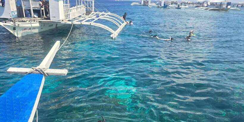 Cebu Island Hopping with Lunch - How the Boat Crew and Guide Affect Your Day