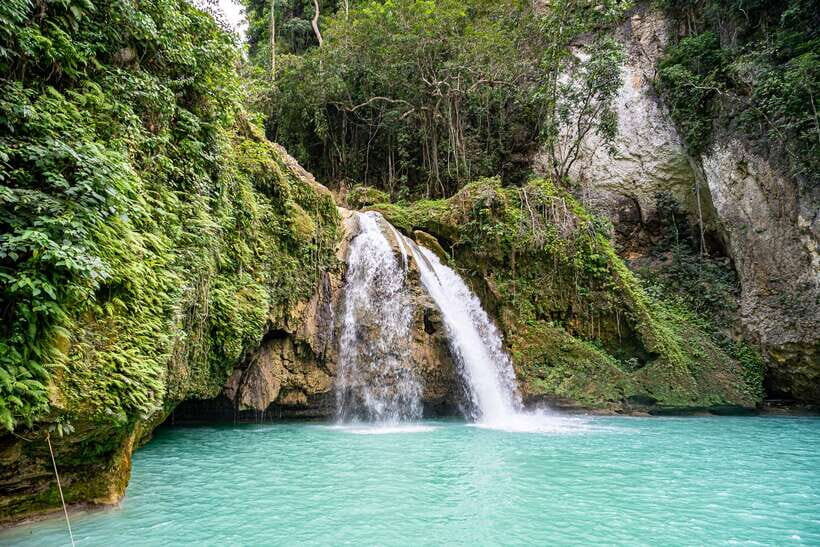 Cebu: Kawasan Canyoning, Moalboal Snorkeling, & Turtles Tour - Two Oceans and One Big Schedule: Cebu’s Moalboal + Kawasan Combo
