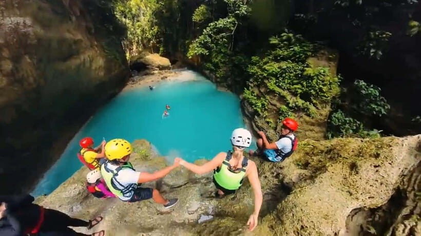 Cebu: Kawasan Falls Canyoneering Tour with Ziplining & Lunch - The Cebu-to-Badian drive: plan for time, not just distance