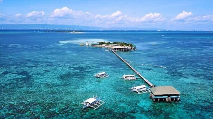 Cebu: Mactan Island Hopping Boat Tour with Lunch - Nalusuan Island sandbar and snorkeling: the photo-and-water combo