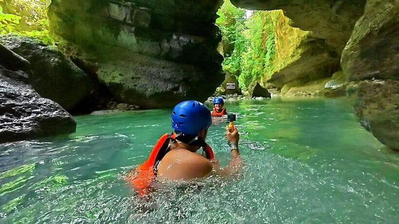 Cebu: Moalboal Sardine Run & Kawasan Falls Canyoneering - What you really get for the price