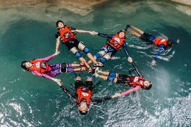Cebu Private Tour 3 Islands Hopping Gilutungan Caohagan Nalusuan - Nalusuan Island Marine Sanctuary: Clear Water and a Strong Finish