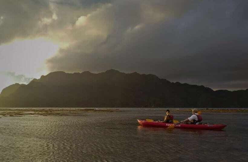 Coron: Coron Island Sunset Kayaking trail - Coron Island Sunset Kayaking Trail: why this time of day matters