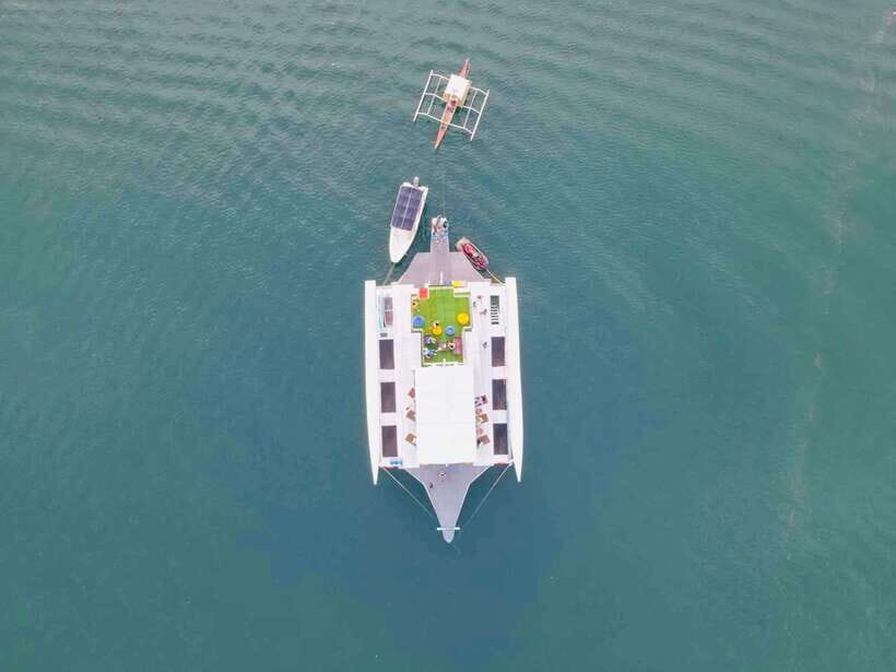 Coron Island: Premier Trimaran Tour - Why a luxury trimaran day in Coron feels less hectic