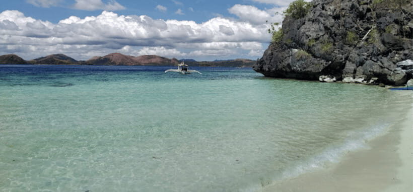 Coron: Island Tour (B) with Twin Lagoon & Lunch - Skeleton Wreck (Irako Shipwreck): snorkelling with a WWII storyline