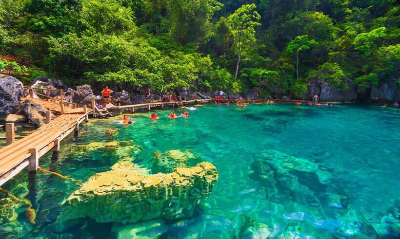 Coron: Off-Bay Islands, Lagoons and Lakes Hopping Tour - A Coron boat day that hits all the right water notes