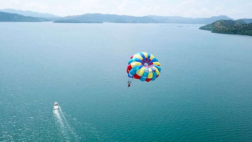 Coron: Parasailing Experience - The Launch and the Overhead Views You’ll Actually Remember
