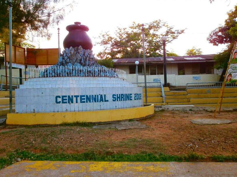 Coron: Town Tour with Maquinit Hot Spring - Who should book, and who should skip it