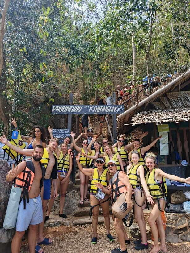 Coron Ultimate Tour: 7 Destinations with Lunch & Transfers - Coron Town pickup: the morning logistics that matter