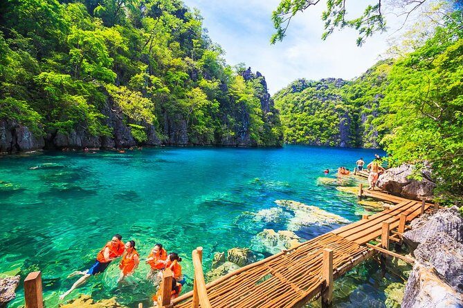 Coron Ultimate Tour (Shared Tour) - Hotel pickup, wharf boarding, and why it can feel like a “real day”