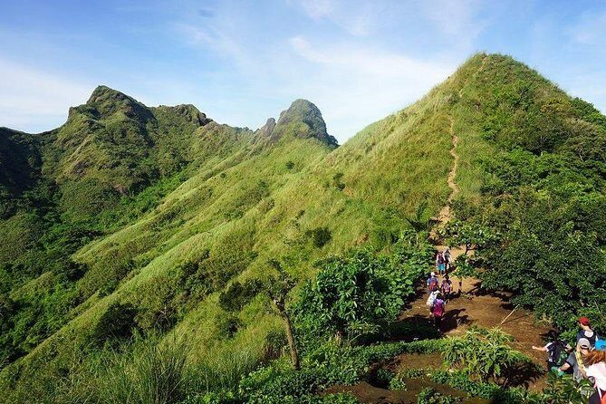 Day Hike Mt. Batulao 811 meters with transfers from Manila** 2024 - The hike to the summit: 811 meters, views, and a changing pace