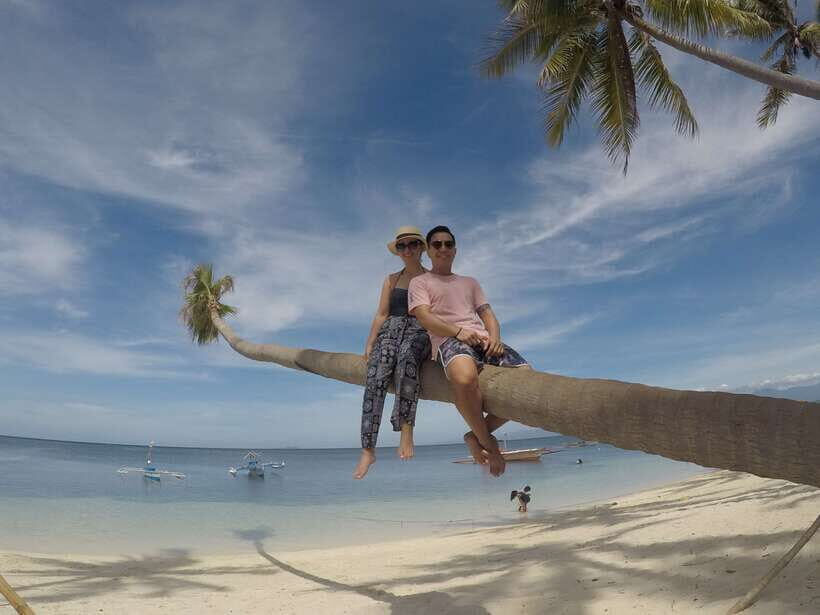 Dumaguete: Siquijor Island & Cambugahay Falls Private Tour - Salagdoong Beach: where you go for sun, swim time, and that emerald look