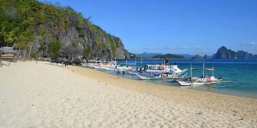 El Nido: Island Hopping Tour A Lagoons and Beaches - Cost and Extra Fees: What You Should Budget for Real Value
