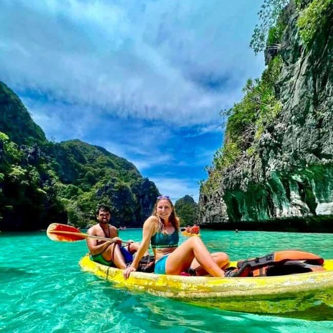 El Nido: Island Hopping Tour A with Kayaking on Big Lagoon - Big Lagoon kayaking: the reason to pick Tour A