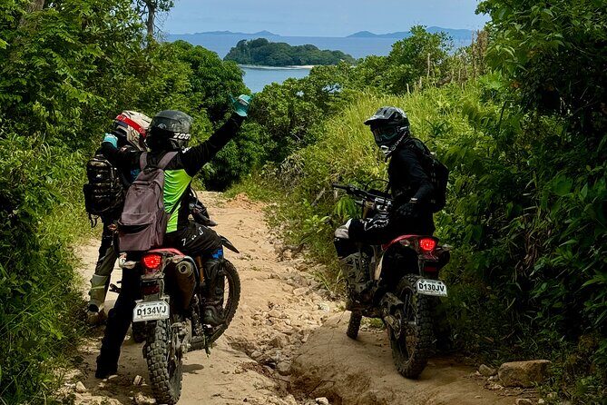 El Nido OFF ROAD Tour (Intermediate) - Caalan roads to Danat single-track: a warm-up with teeth