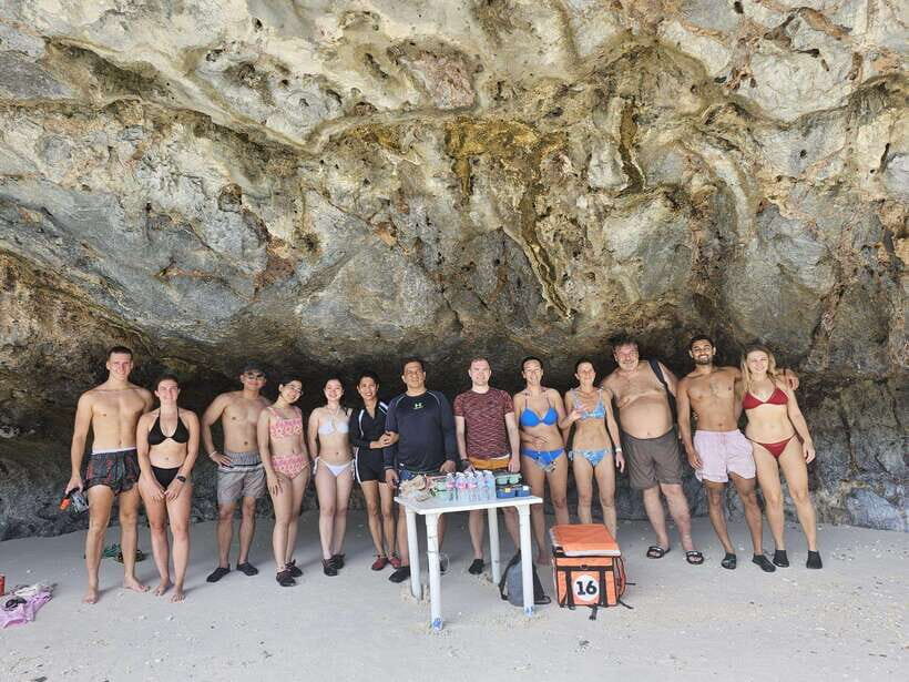 El Nido: Private/Exclusive Island Hopping Tour D BEST PRICE - Serenity Beach: The End-Game Chill