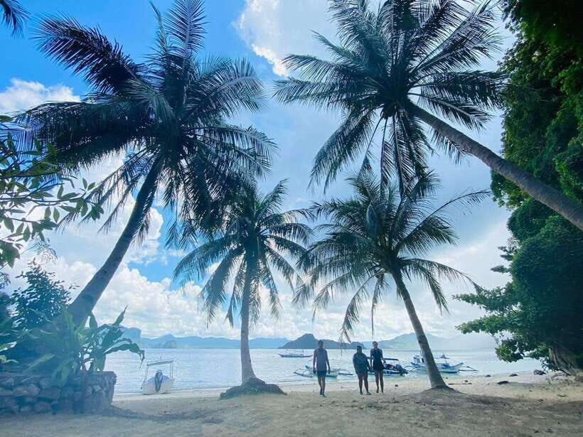 El Nido: Private Tour B with Snake Island and Caves - Cathedral Cave: The Short Photo Window That Matters