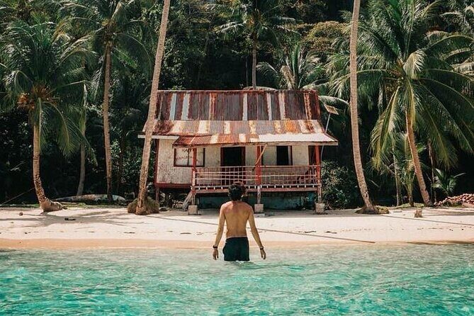 El Nido Tour B - Caves and Islands Tour (Private / Shared) - Pinagbuyutan Island: the long beach stop that sets the mood