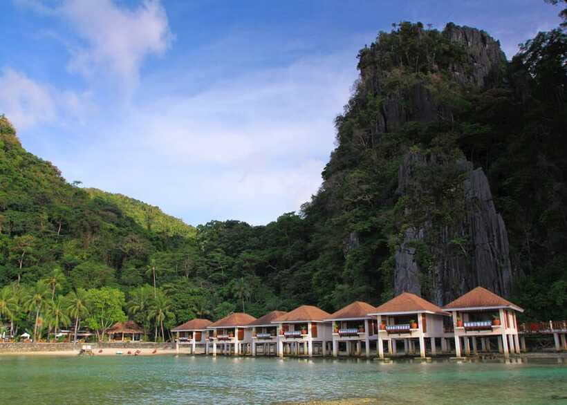 El Nido Tour B (shared tour) - Cudugnon Cave and Cathedral Cave: the wartime hideout angle