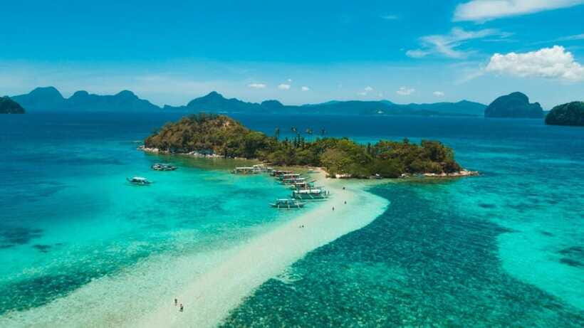 El Nido Tour B (shared tour) - Shared boat day reality: pacing, crowd level, and group vibe