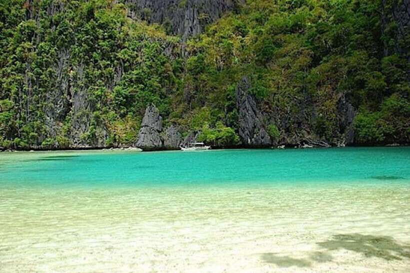 El Nido: Tour D with Cadlao Lagoon, Paradise Beach & More - How Tour D fits four different moods into 7.5 hours