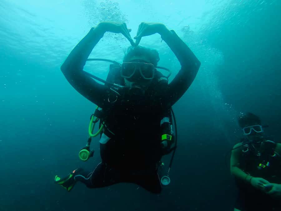 From Cebu City: Scuba Diving with Whale Sharks Trip in Oslob - Orientation, equipment, and the first steps underwater