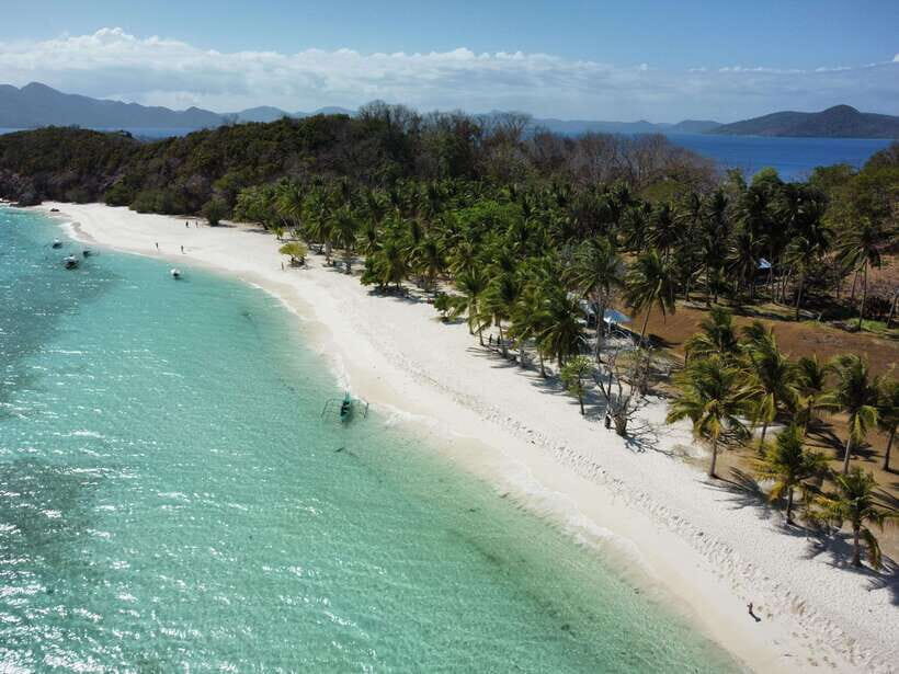 From Coron Town: Beaches and Islands Boat Tour with Lunch - Coco Beach or Waling-Waling: when the weather (or crowds) shift your plan