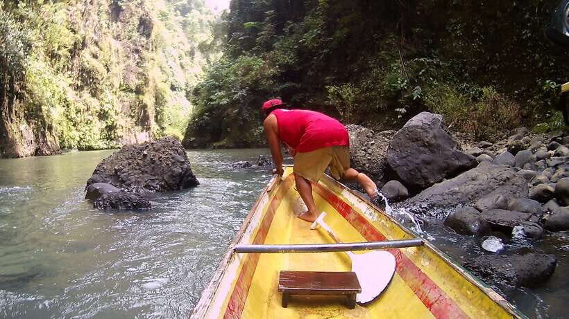 From Manila: Majestic Pagsanjan Falls Adventure - Guide and Boatmen: The Human Factor Behind Safety and Fun
