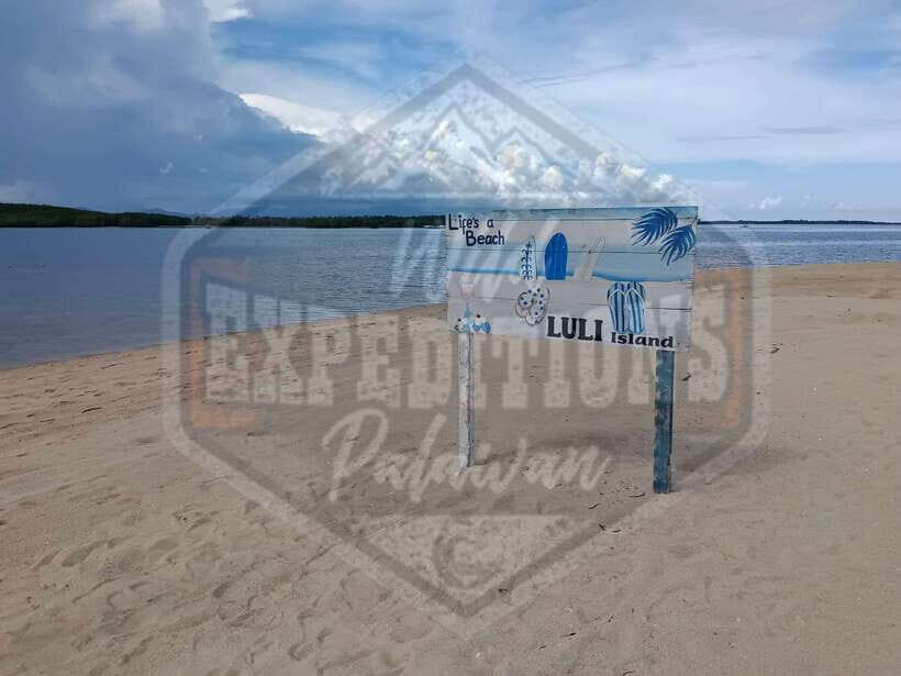 From Puerto Princesa: Honda Bay Island Hopping Full-Day Tour - Stop 1: Cowrie Island and the kind of swim time you’ll want